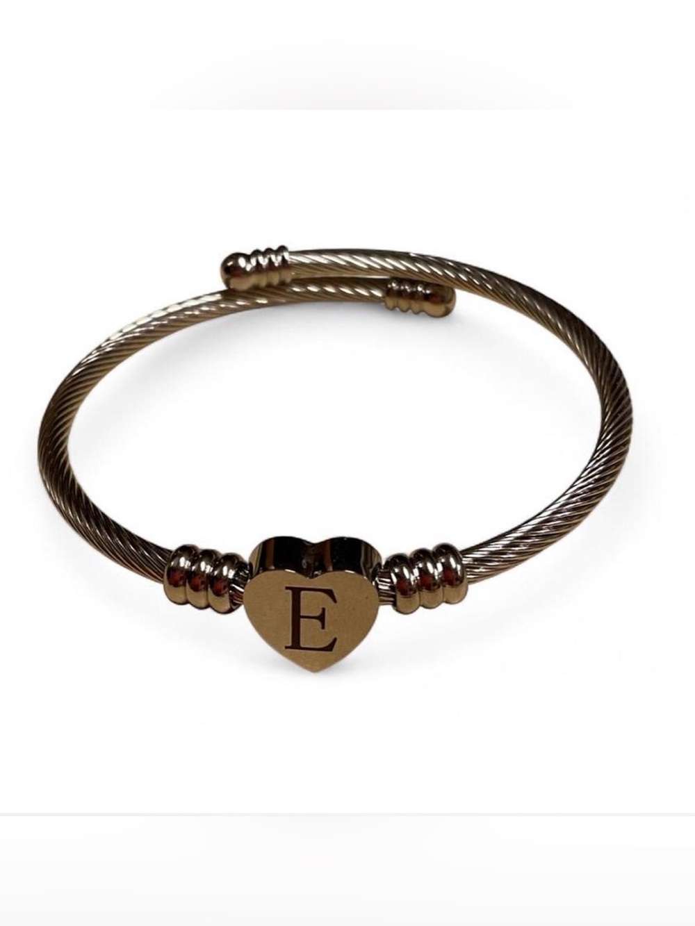 E cable bracelet